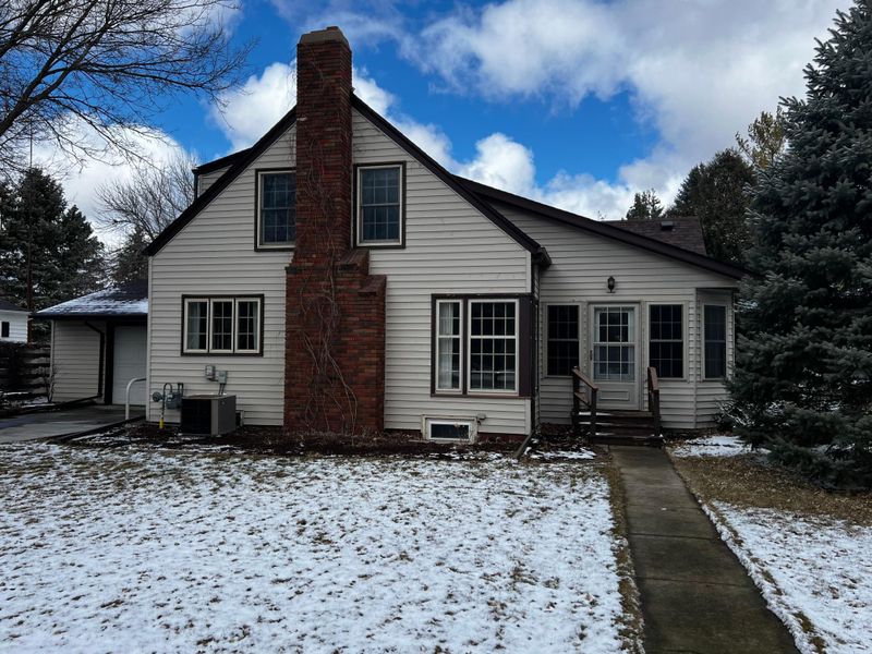 1012 13th Ave, Clarkfield, MN 56223