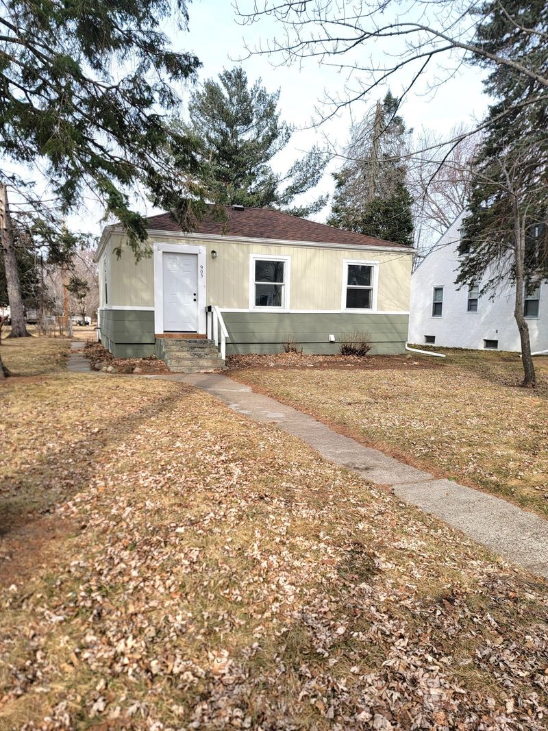 905 6th Ave NE, Brainerd, MN 56401