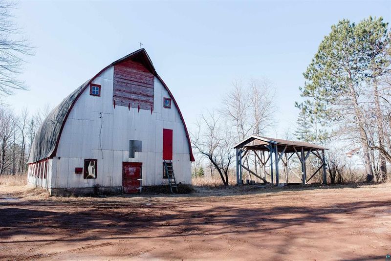 32 E St Louis River Rd, Esko, MN 55733