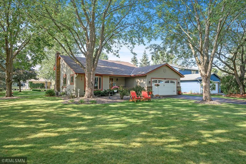 1934 11th St, White Bear Lake, MN 55110
