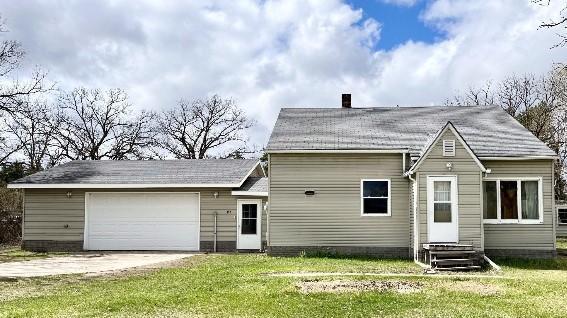 623 N Main St, Badger, MN 56714
