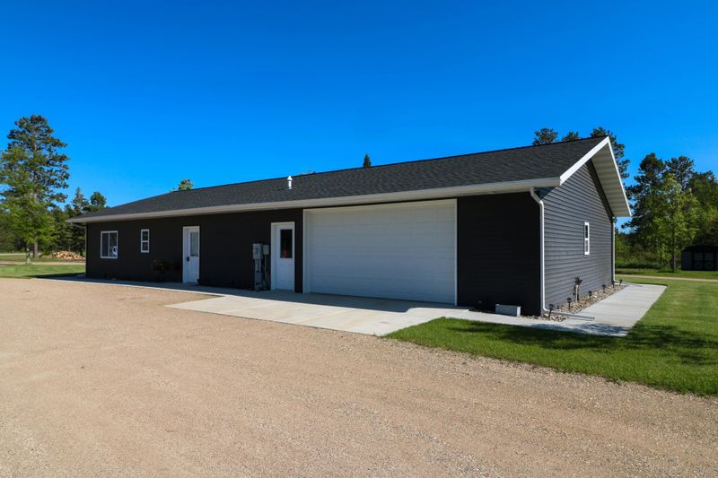 7660 Memorial Ln NW, Bemidji, MN 56601