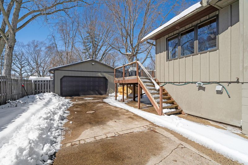 5463 Adams St, Mounds View, MN 55112