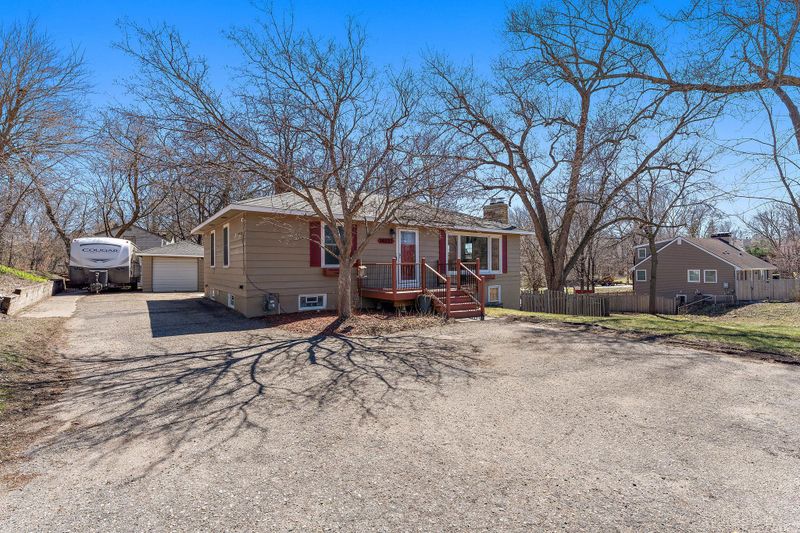 14027 Excelsior Blvd, Minnetonka, MN 55345