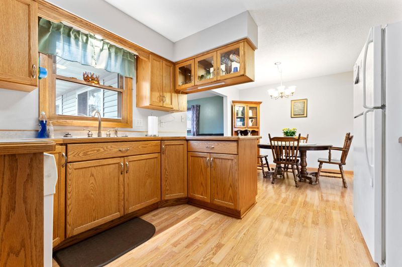 248 3rd St SW, Blooming Prairie, MN 55917