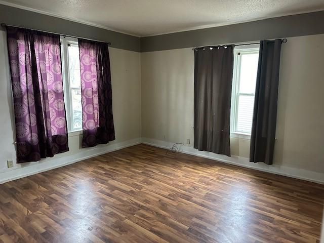 222 N Lincoln St, Lake Crystal, MN 56055