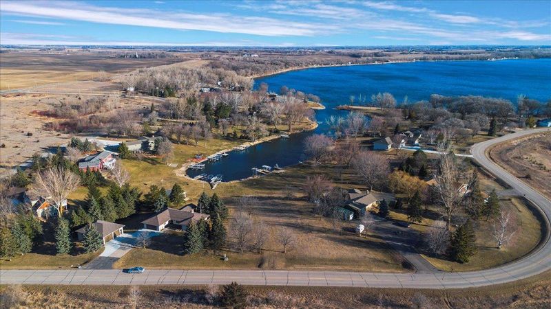 61226 193rd St, Litchfield, MN 55355