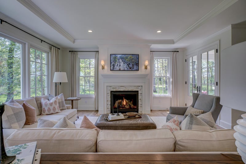 36 Catbird Ln, North Oaks, MN 55127