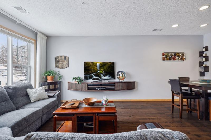 5970 W 16th St #710, Saint Louis Park, MN 55416