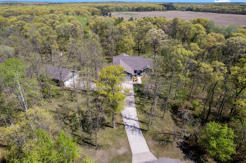 957 Prairiewood Dr SW, Pillager, MN 56473