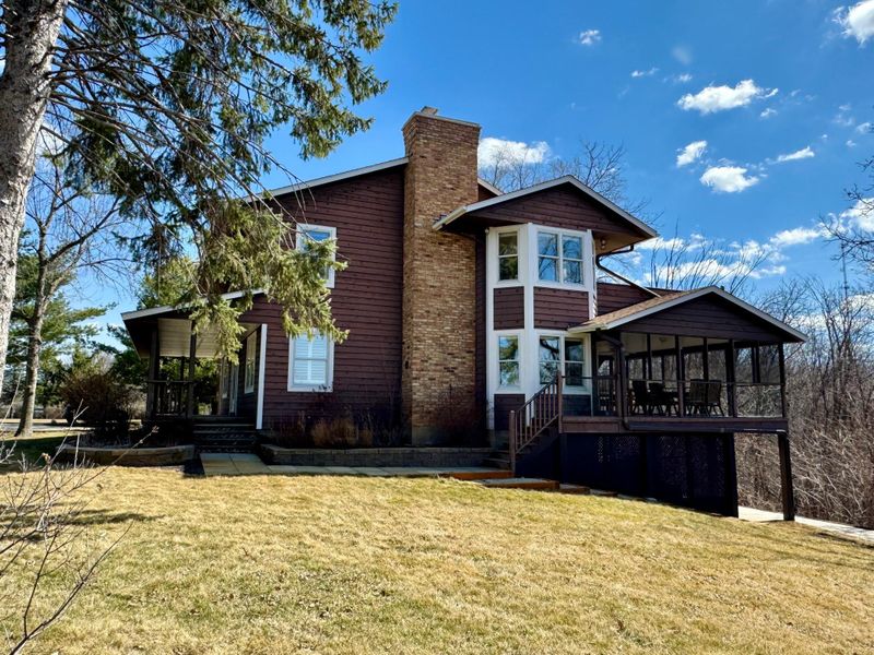 5630 Endwood Trl, Northfield, MN 55057