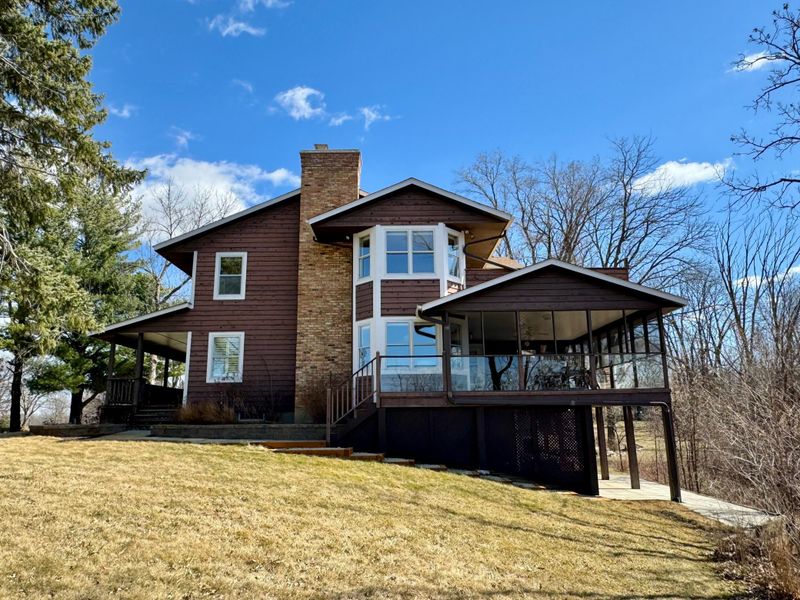 5630 Endwood Trl, Northfield, MN 55057
