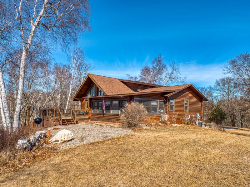 806 Grant Hills Rd SW, Bemidji, MN 56601