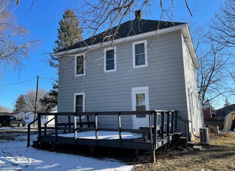 301 Prospect St, Bluffton, MN 56518
