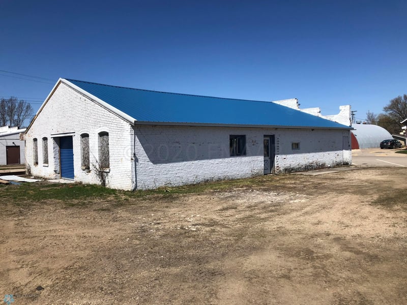 101 Thorpe St, Gary, MN 56545