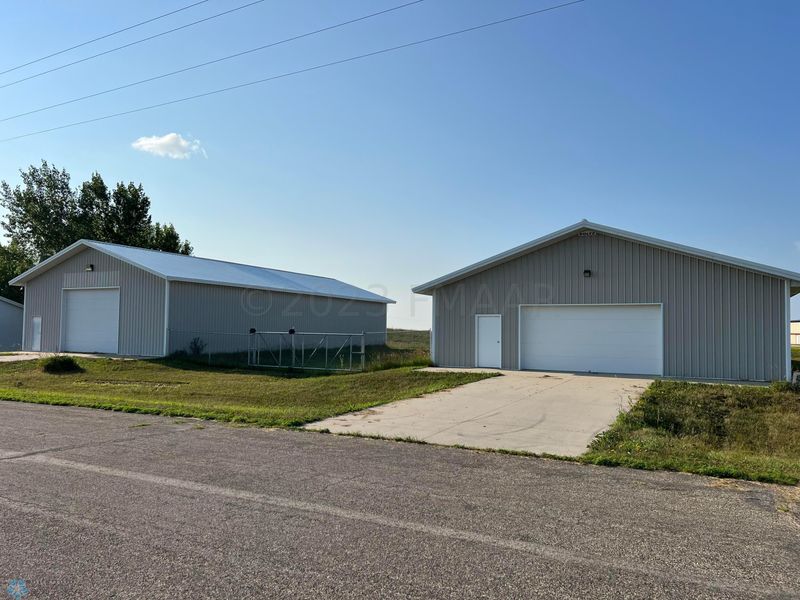 21568 Us Hwy 10, Hawley, MN 56549