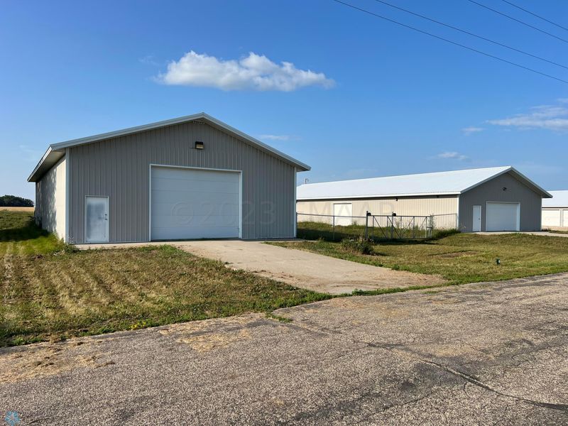 21568 Us Hwy 10, Hawley, MN 56549