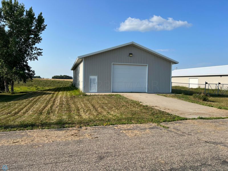 21568 Us Hwy 10, Hawley, MN 56549