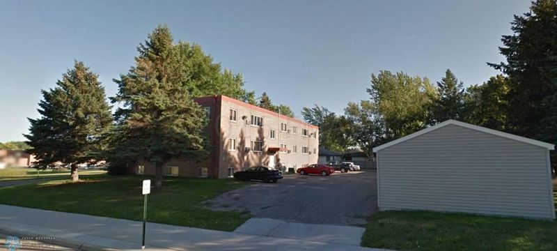 803 9 St, Hawley, MN 56549