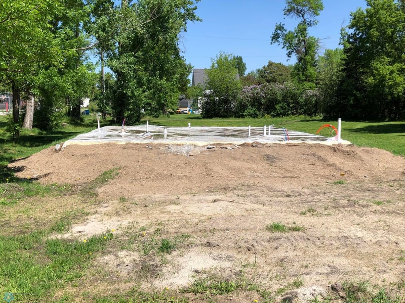 203 2nd Ave E, Gary, MN 56545