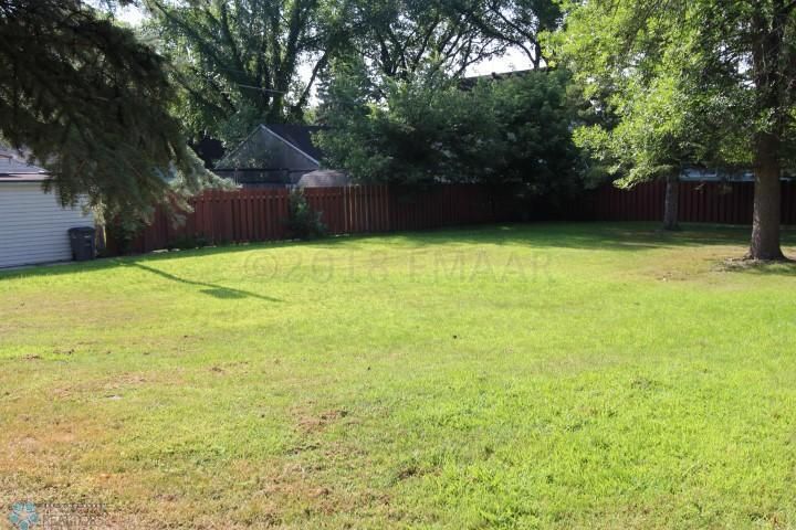 1019 11th Ave S, Moorhead, MN 56560