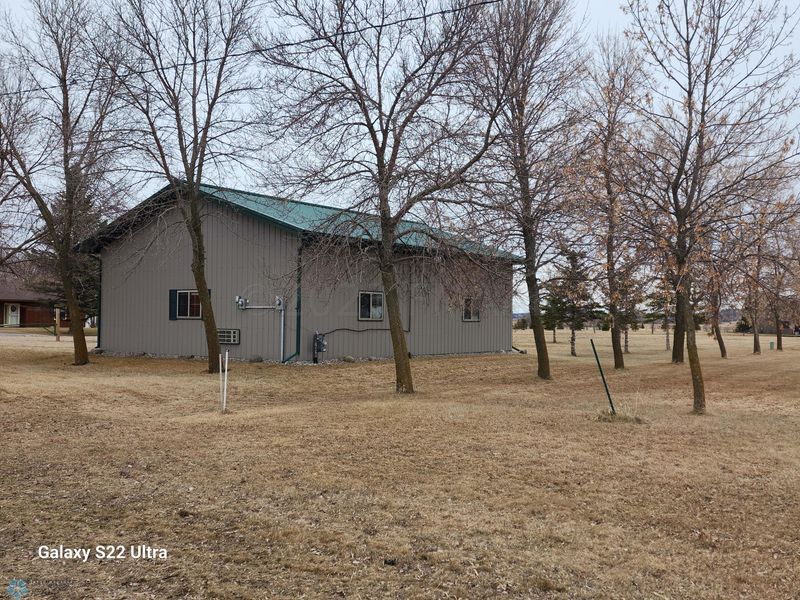 224 Wren Cir, Audubon, MN 56511