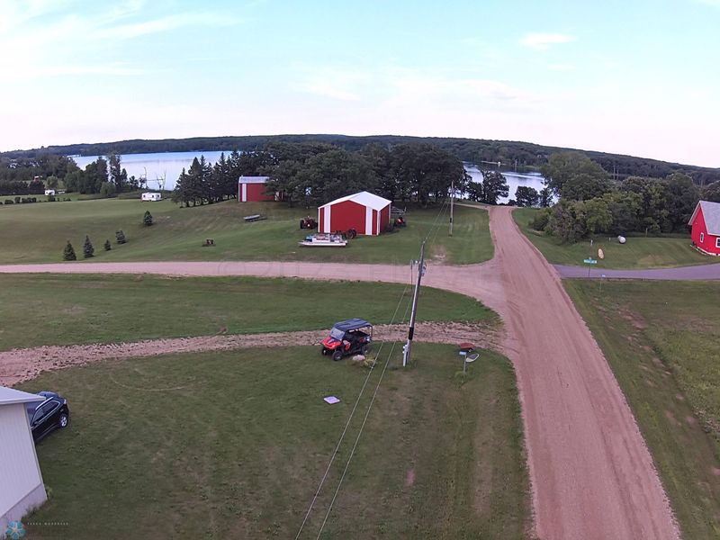 39693 140th St, Battle Lake, MN 56515
