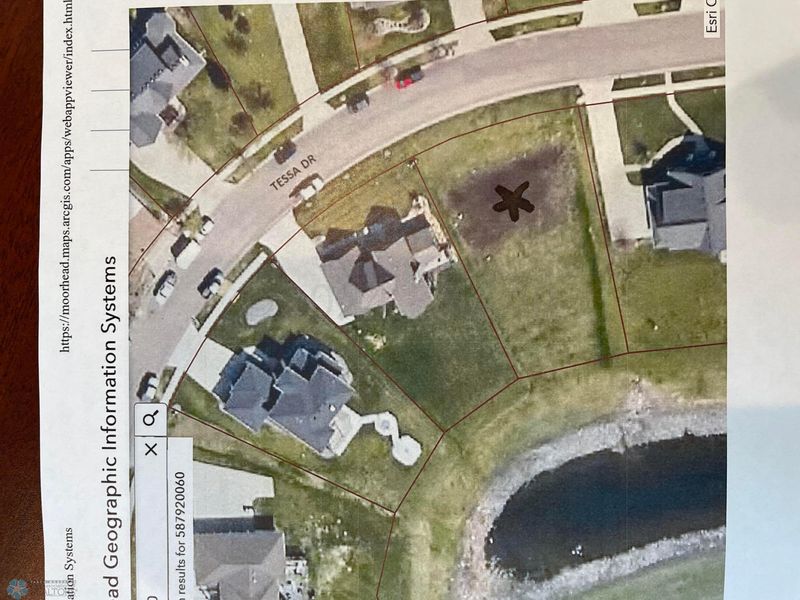 481 Tessa Dr, Moorhead, MN 56560