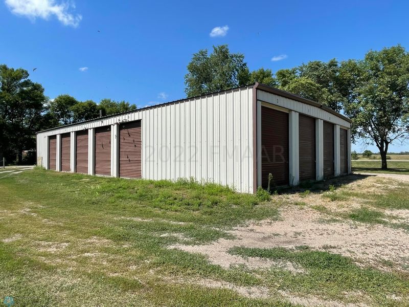228 2nd Ave W, Halstad, MN 56548