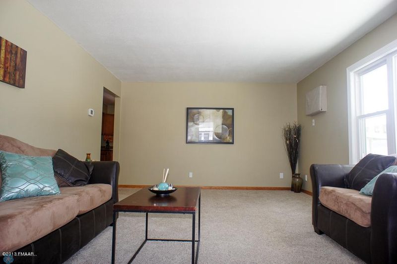2309 11th St S, Moorhead, MN 56560