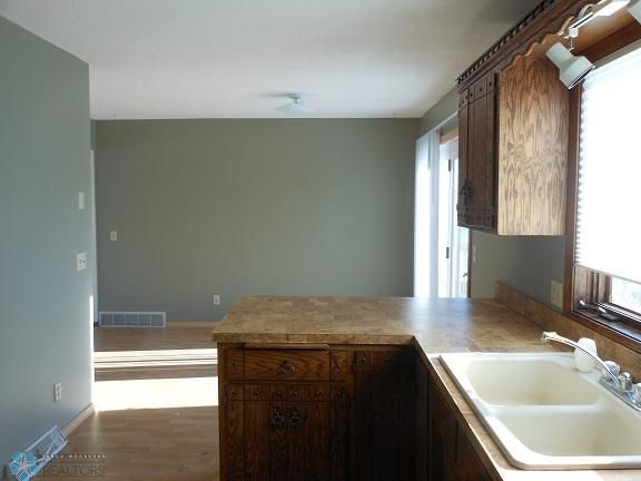 410 Atlantic Ave, Felton, MN 56536
