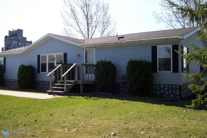 563 6th St, Felton, MN 56536