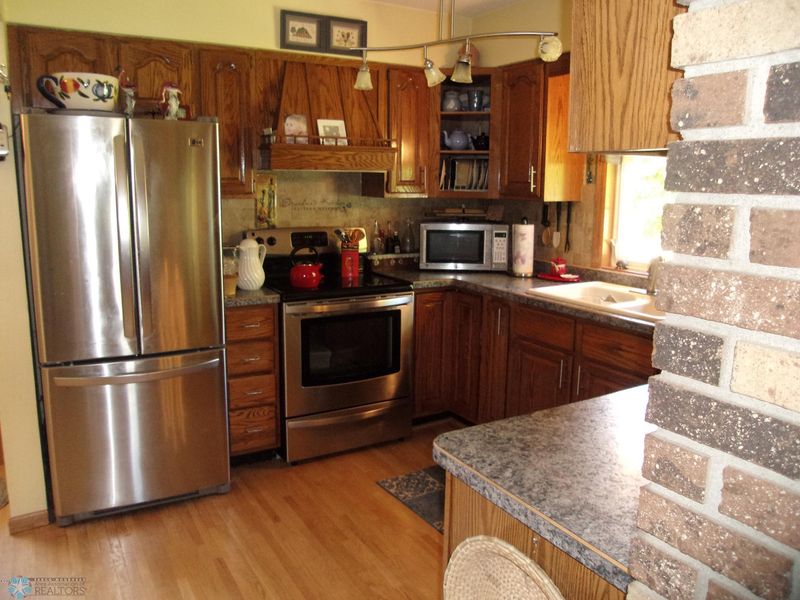 504 Eglon Ave S, Glyndon, MN 56547