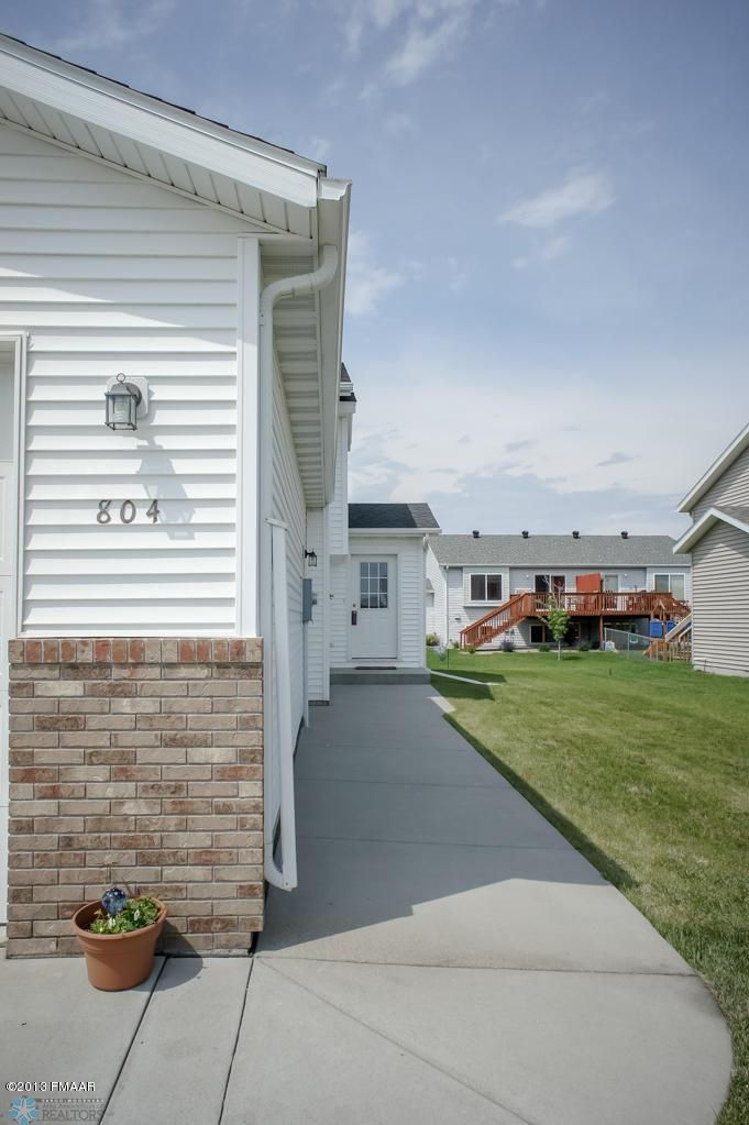 804 3rd Ave NE, Dilworth, MN 56529