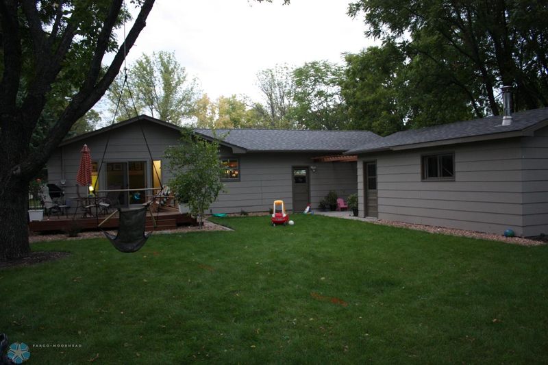 1919 23rd Ave S, Moorhead, MN 56560