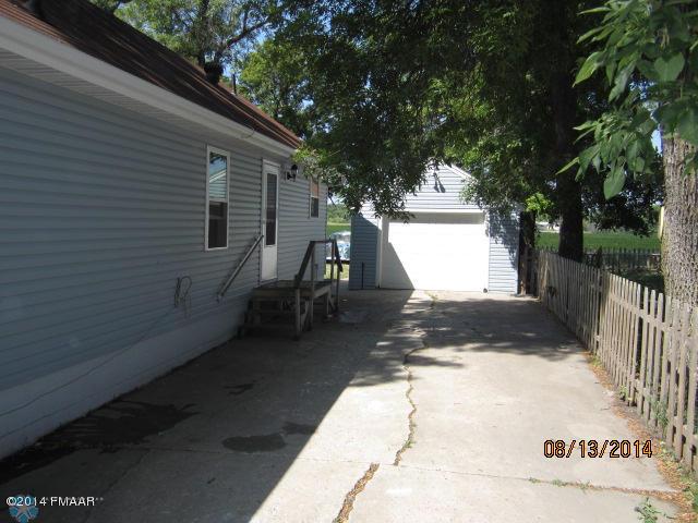 109 2nd St, Wolverton, MN 56594