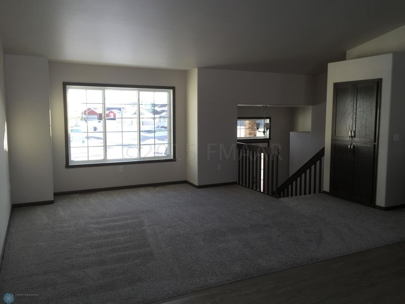 4591 15th St S, Moorhead, MN 56560