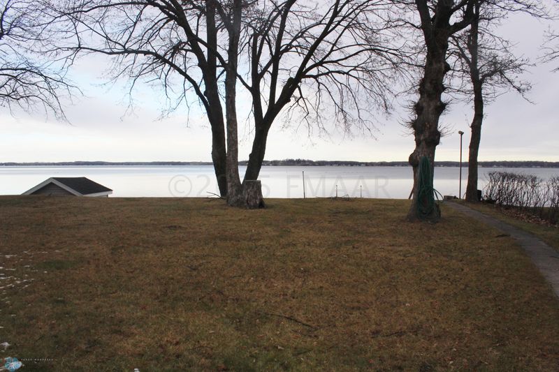 21809 Broadwater Dr, Pelican Rapids, MN 56572