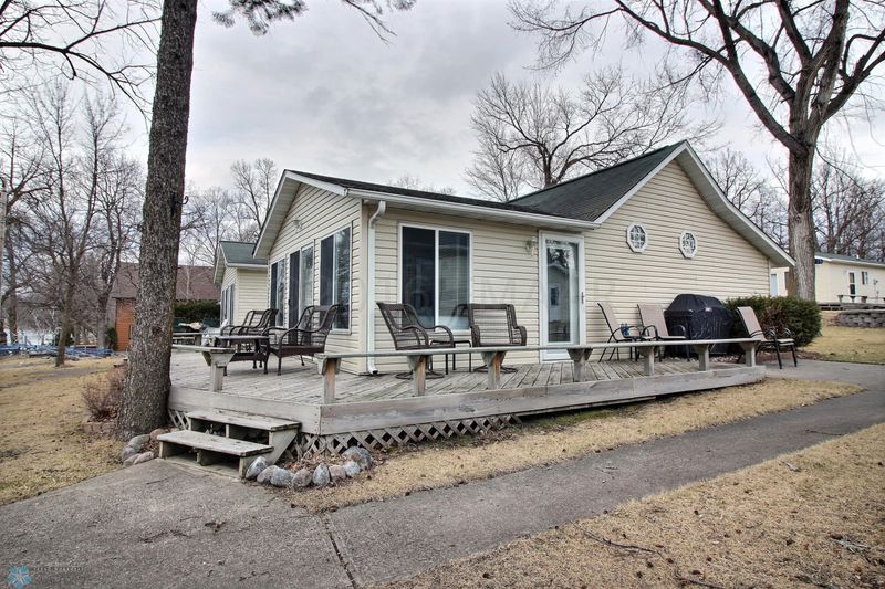 13035 Villas Ln, Lake Park, MN 56554