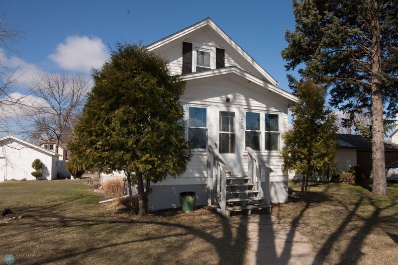 208 2nd St NE, Dilworth, MN 56529