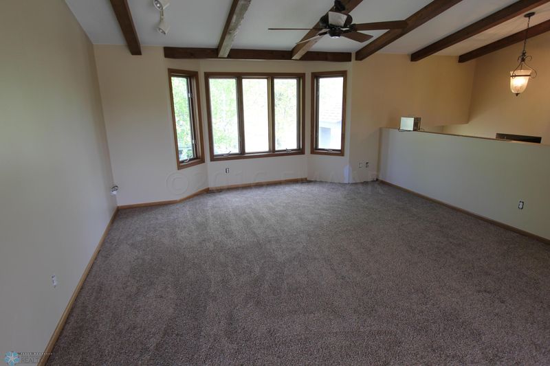 804 4 Ave NE, Barnesville, MN 56514