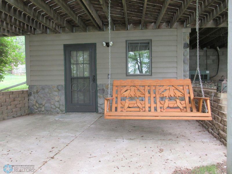 30500 Cordes Beach Rd, Henning, MN 56551