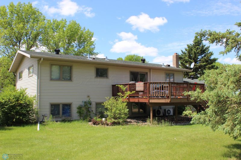 702 5th St W, Ada, MN 56510