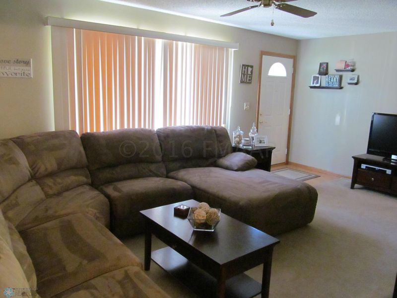 413 Oakway St, Moorhead, MN 56560