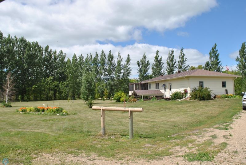 8255 70 Ave S, Sabin, MN 56580