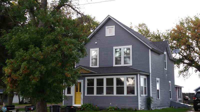 421 4th Ave NW, Barnesville, MN 56514