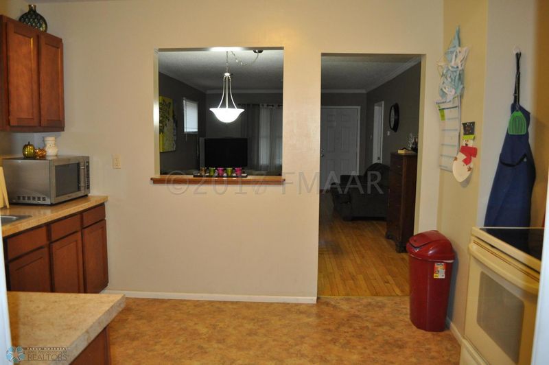 304 Center Ave E, Dilworth, MN 56529