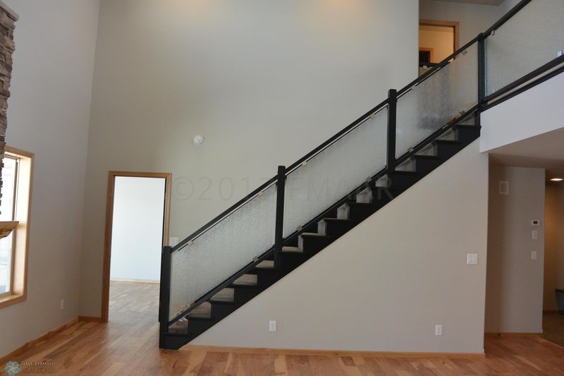 4857 6th St S, Moorhead, MN 56560