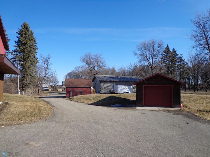 7991 3rd St S, Moorhead, MN 56560