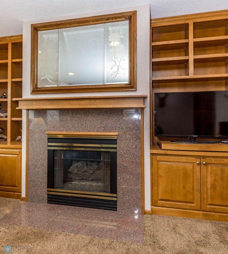 722 Rensvold Blvd, Moorhead, MN 56560